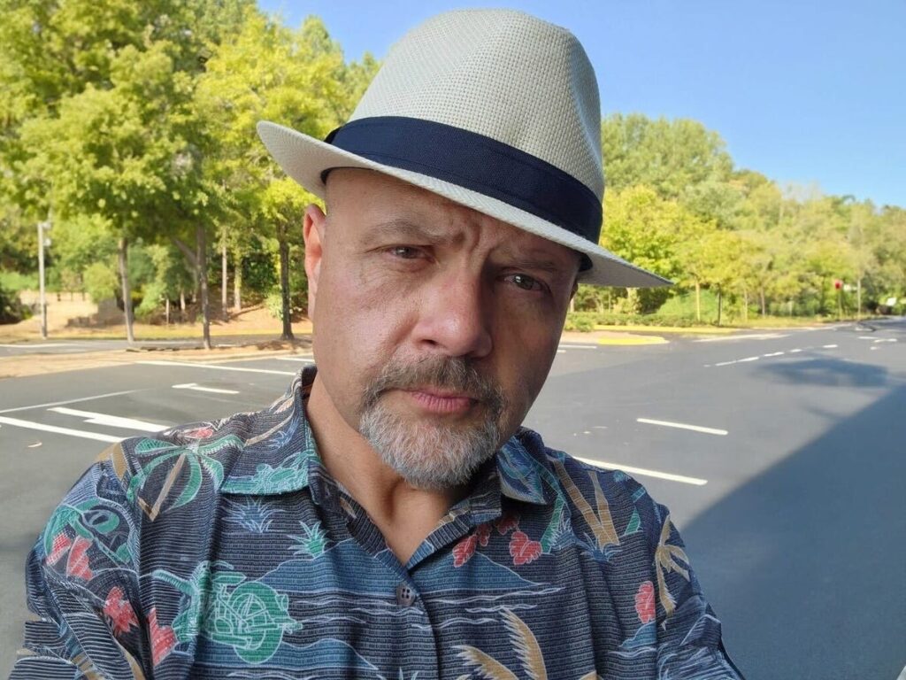 I committed identity theft for a living. Now I help people lower their risk of getting hacked — here are the top 6 things everyone should do.