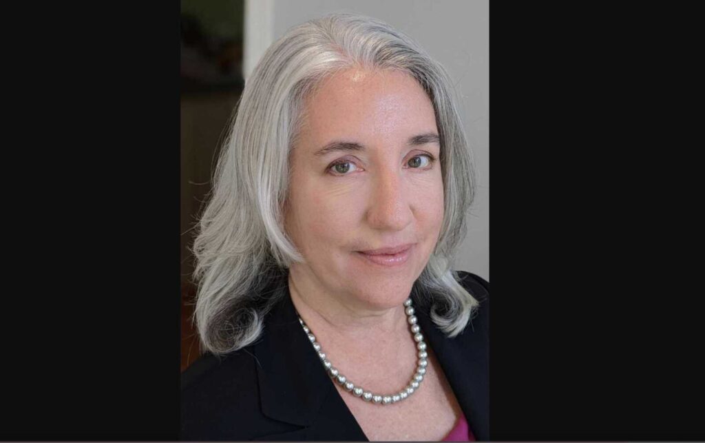 Arlington Tech math teacher earns national teaching award