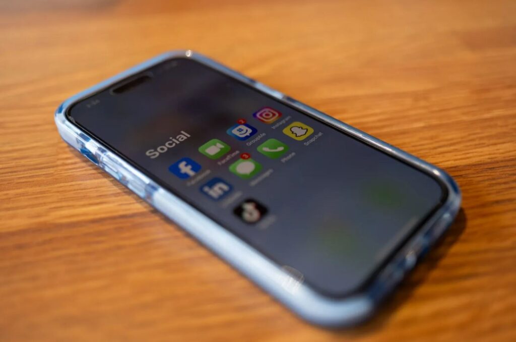 Judge further restricts Texas law limiting kids’ social media access, AG immediately appeals