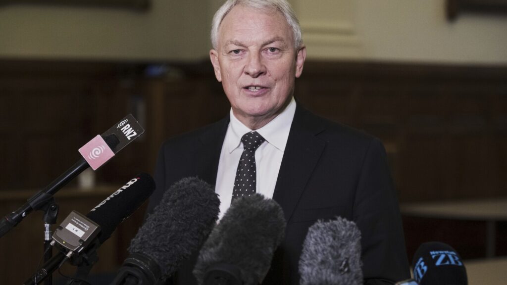 New Zealand’s most senior diplomat in London loses his job over remarks about President Trump