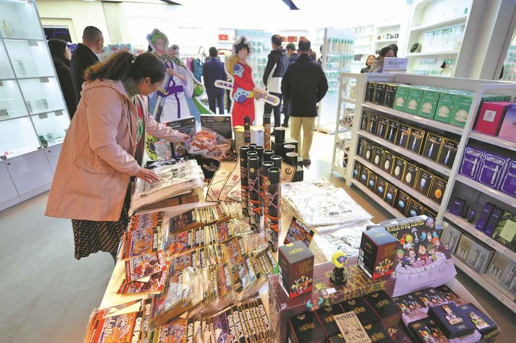 China, Japan, South Korea to bolster trade ties