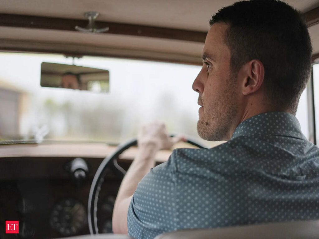 2.3 million UK drivers could be fined £1,000 if they don’t check their driving licence; here are the main checks motorists need to ensure