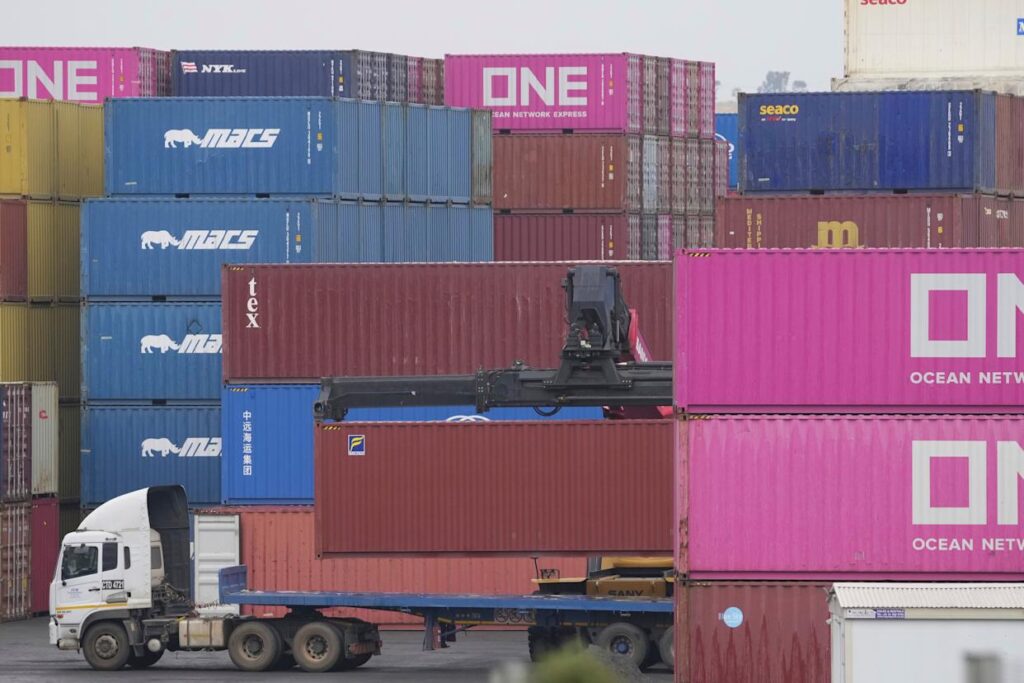 Trump Tariffs threaten 35,000 jobs, entire towns in South Africa’s citrus sector, farmers group says