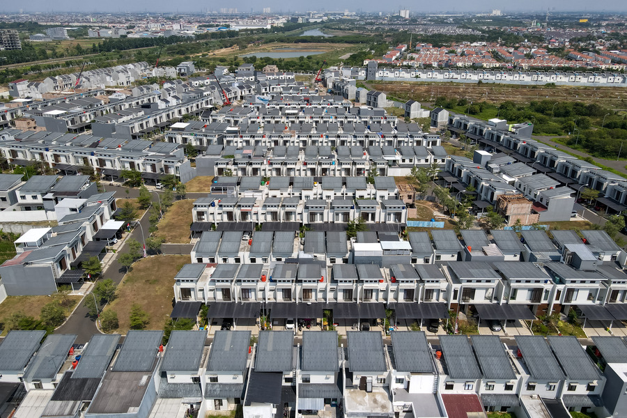 Indonesian property developers push rent-to-own scheme for informal workers