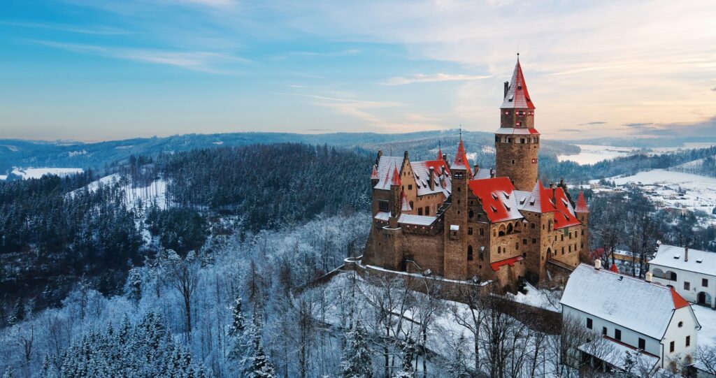 European travel maintains momentum in early 2025 despite rising global uncertainty