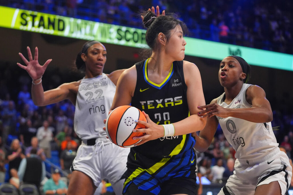 Young scores 24 points and Aces roll past Wings