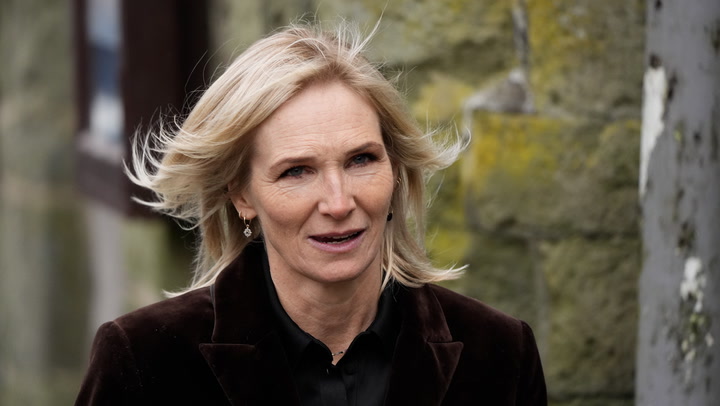 Jo Whiley fights back tears as she reveals her husband killed their cat