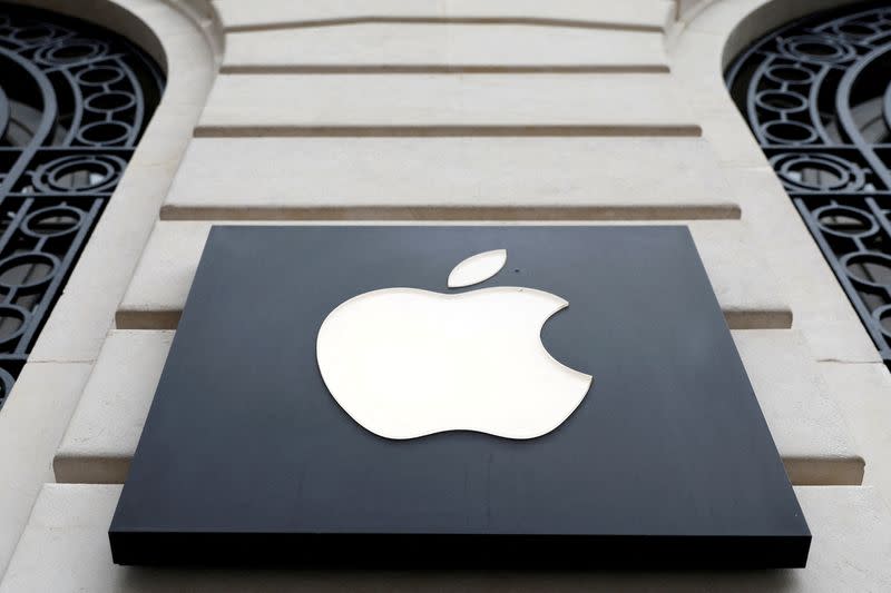 Apple urges EU regulators to take closer look at tech rules