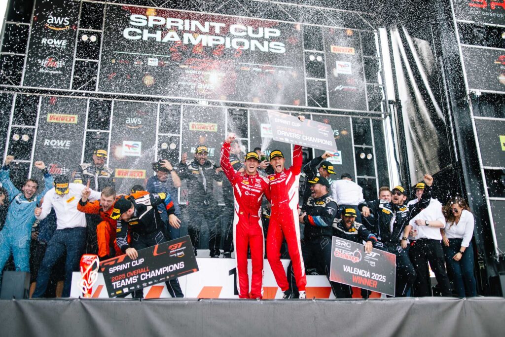 +++ Charles Weerts and Kelvin van der Linde triumph on Sunday and secure the drivers’ title in the Sprint standings +++ Team WRT once again wins the team title in the Sprint Cup +++ #30 BMW M4 GT3 EVO wins Saturday’s race in the Silver Class +++