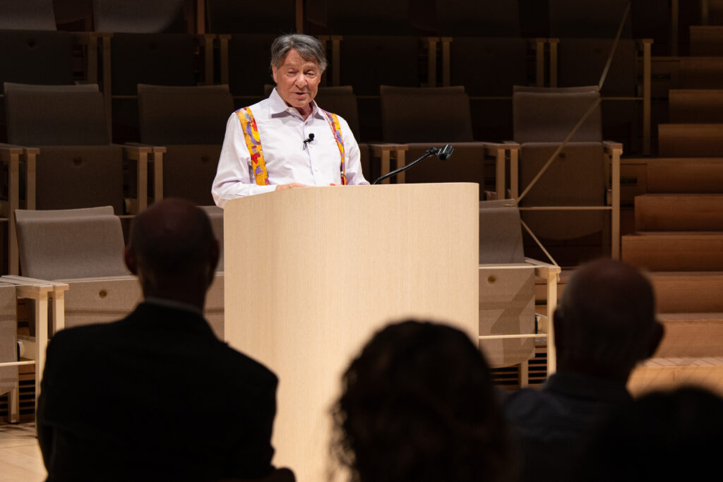 Ray Kurzweil ’70 reinforces his optimism in tech progress