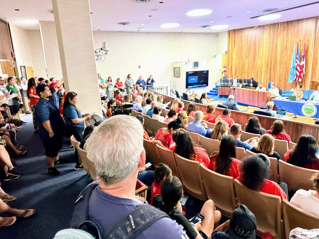 Maui Council passes Bill 9, 5-3, on second and final reading