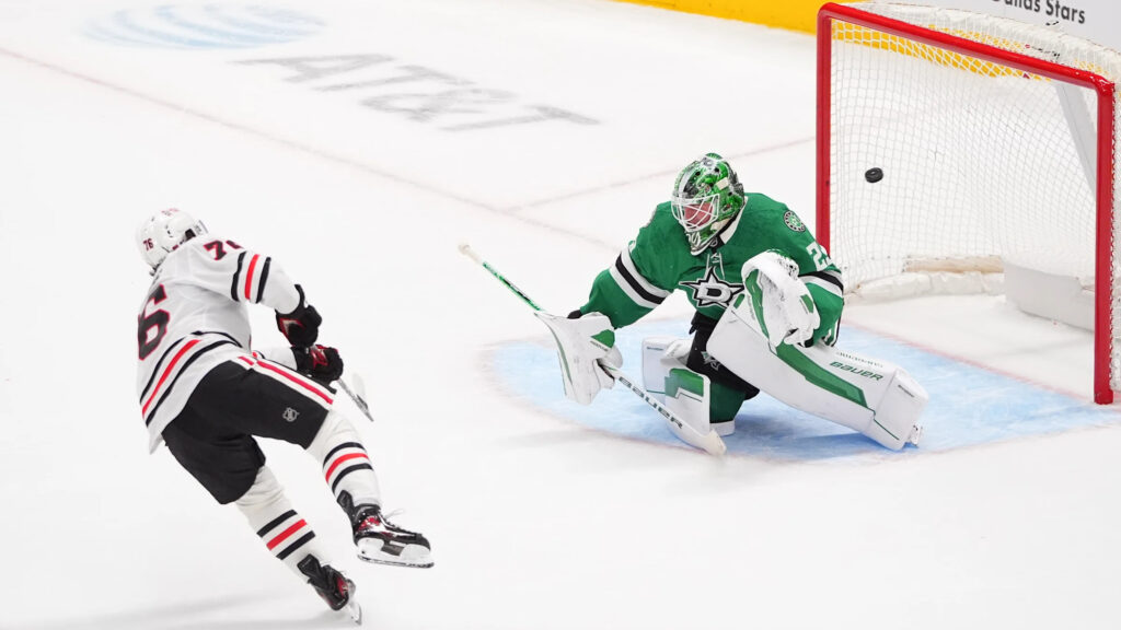 Blackhawks send forward Nick Lardis back to minors