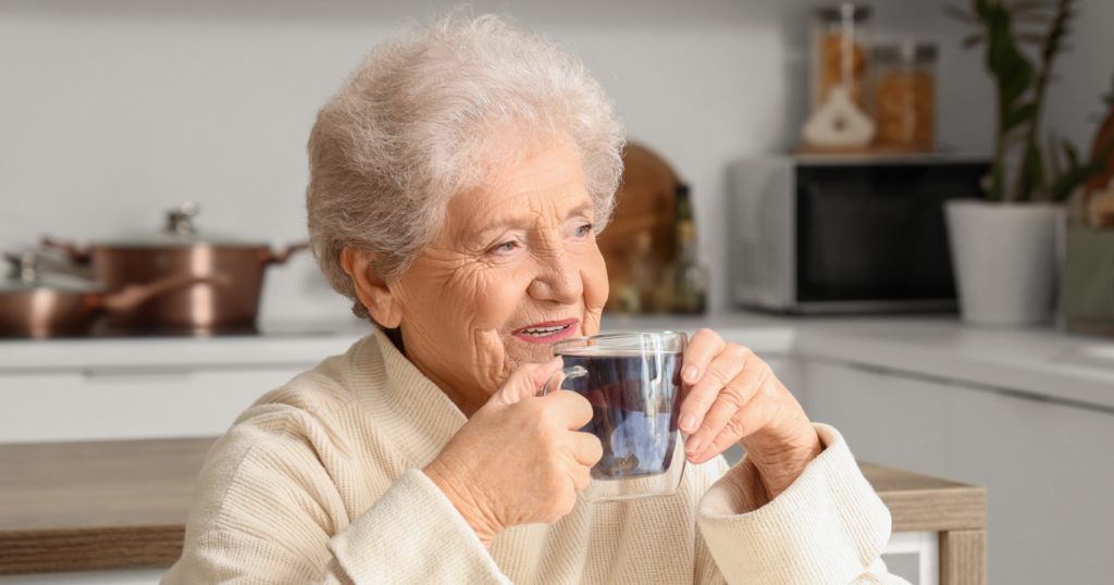8 things people over 70 do every morning before 8am that younger generations would call boring but are actually the reason they’re still sharp and energetic