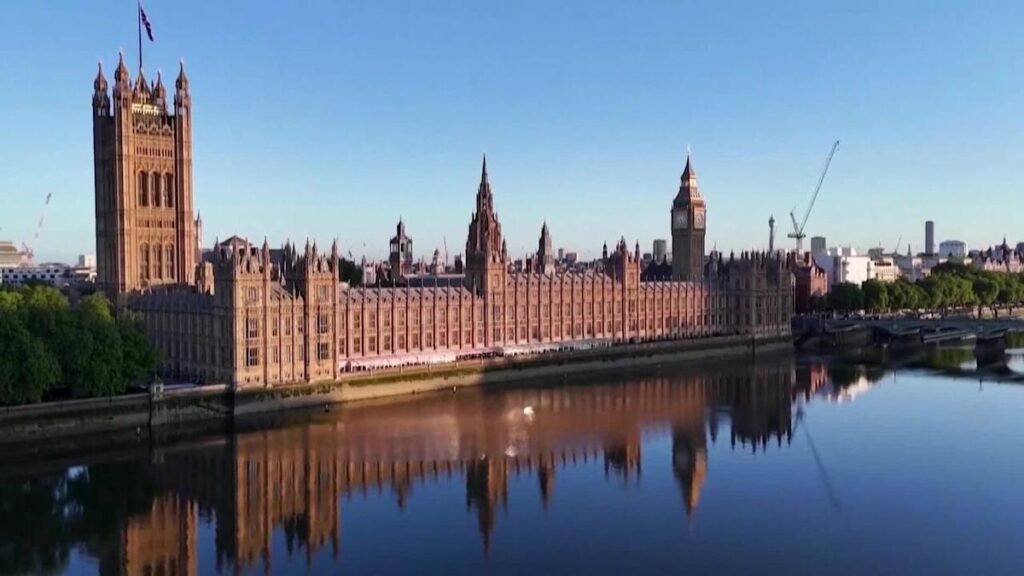 Tech Weekly: OpenAI unhappy with DeepSeek, Amazon Leo lifts off