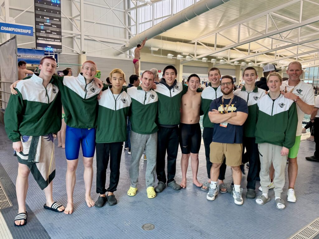 Winter sports teams earn scholastic honors – Fayetteville-Manlius CSD