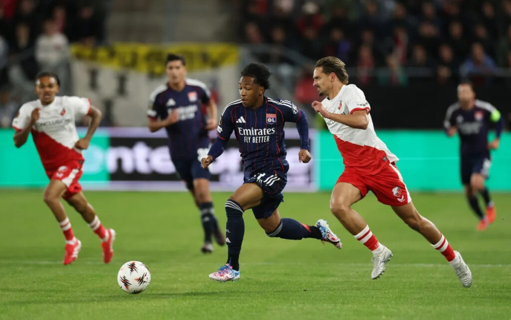 Newcastle United consider Ligue 1 duo as Anthony Gordon replacement