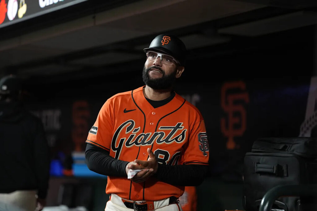 Giants reassign third base coach Hector Borg following latest baserunning blunder