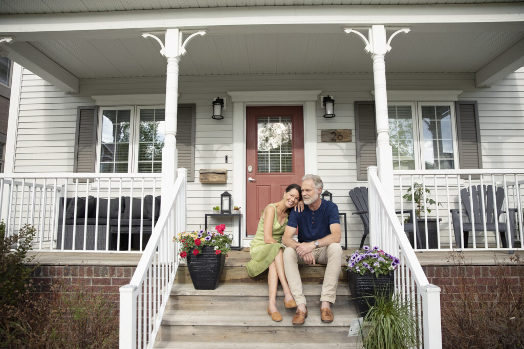 Survey finds lifestyle buyers remain active, but more cautious