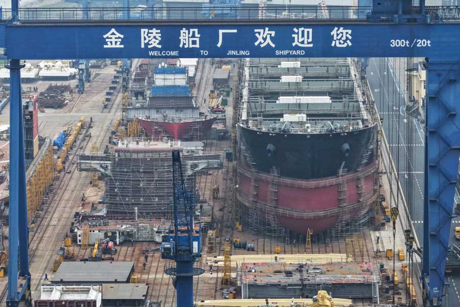 Chinese builder begins construction of world’s largest LNG carrier
