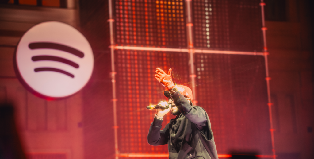 Ryan Castro Celebrates His Roots and Global Rise With Fans in Bogotá