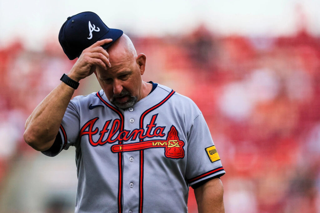 Braves blow another one in 7-6 loss to Padres