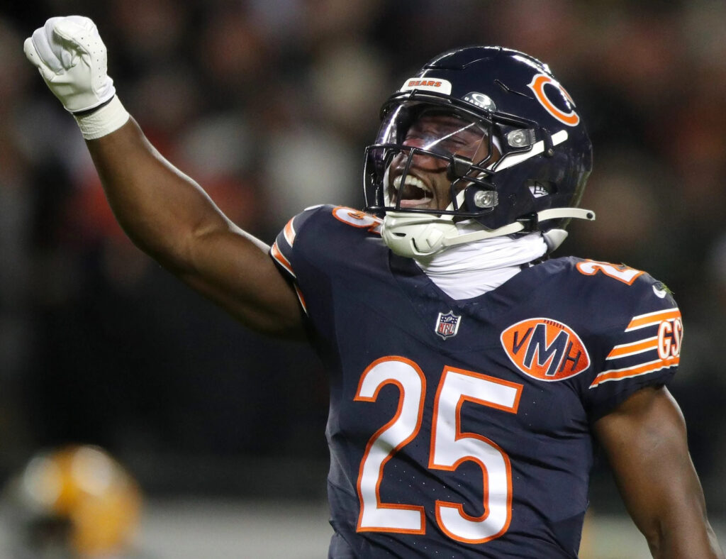 Bears RB duo came inches away from claiming NFL’s top rank – and they have a strong shot to repeat as one of the league’s best