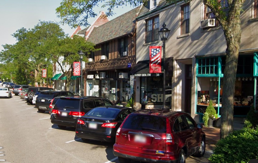 Trustees hear Glencoe neighbors who blast possibility of street parking near business district