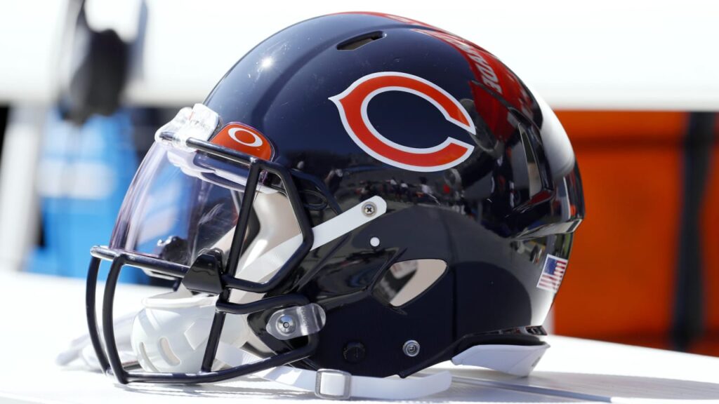 The Pick Is In: Hallmark Media, NFL and Skydance Sports partner with the Chicago Bears for Holiday Touchdown: A Bears Love Story set to premiere during Hallmark Channel’s 17th annual Countdown to Christmas programming event