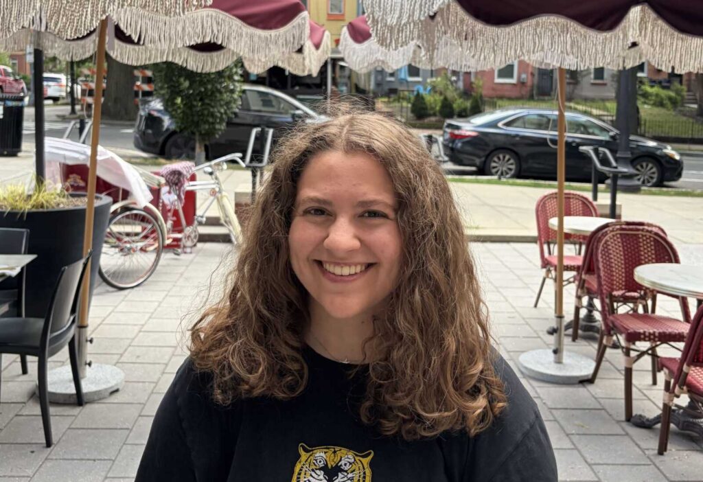 Prolific food and business reporter Katie Taranto leaving ARLnow after two years