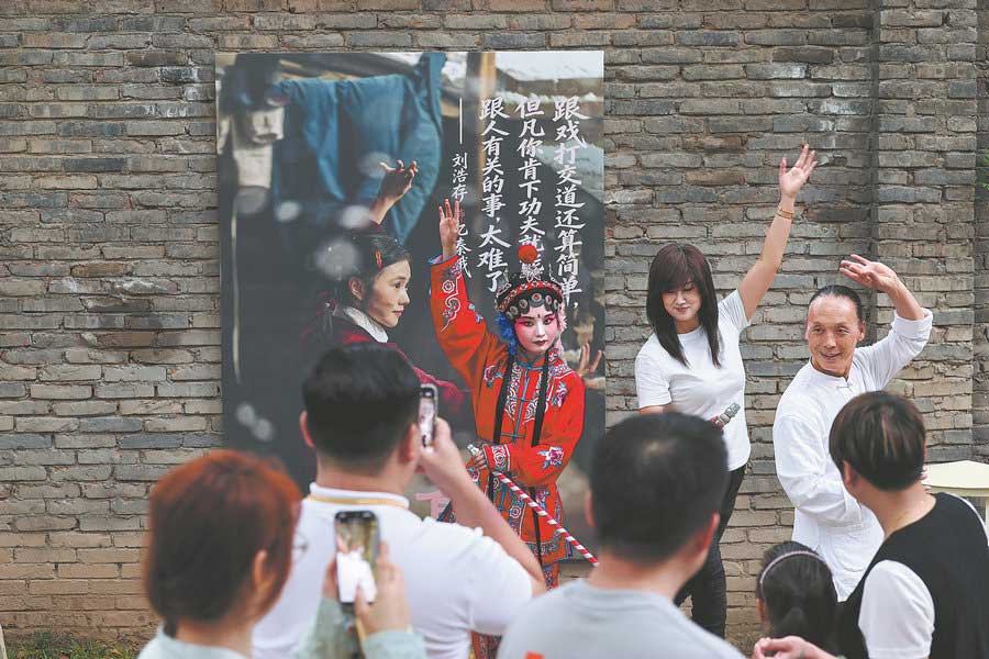 Hit Chinese TV drama triggers revival of traditional Qinqiang Opera
