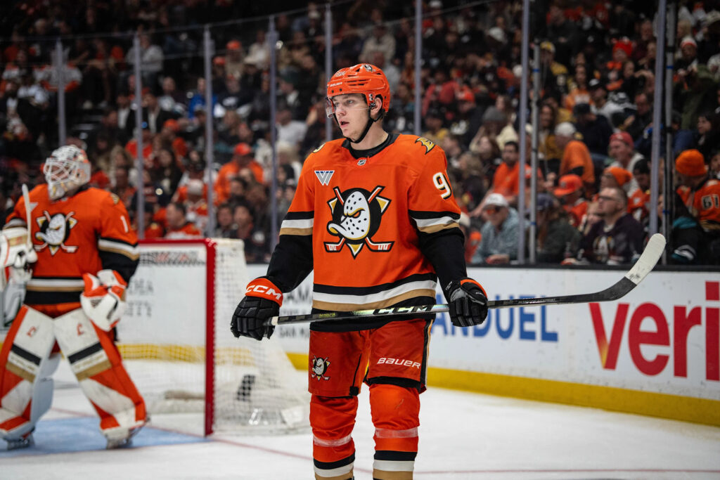 Jack’s Daily: Ducks Big Decision; Blackhawks RFA Tidbit; Robertson News