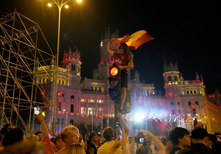 Spain’s world champions head home to million-strong Madrid welcome