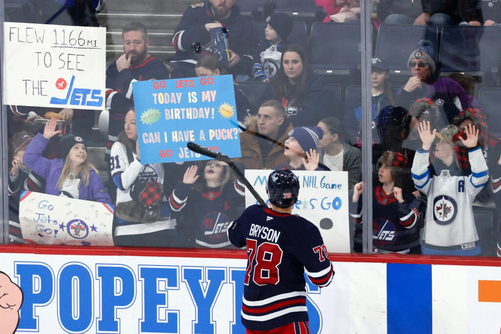 Red Wings Sign Depth Defenseman