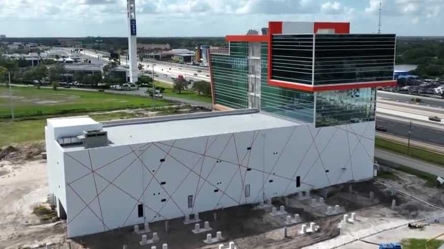 Florida’s new AI data center law takes effect amid ongoing concerns across party lines