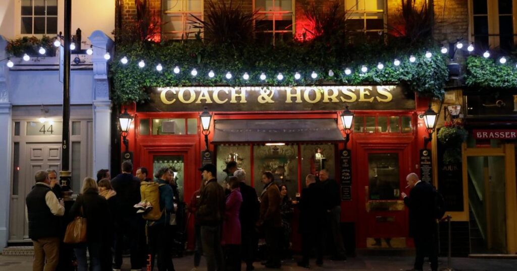Plan to limit ‘vertical drinking’ decried by pub landlords and UK politicians