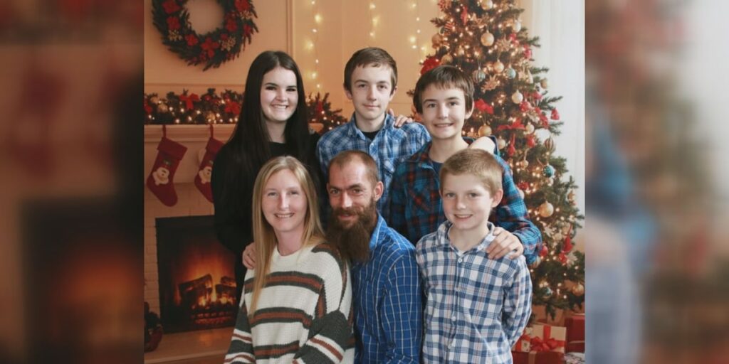 Daughter of ATV crash victim starts petition for new helmet law