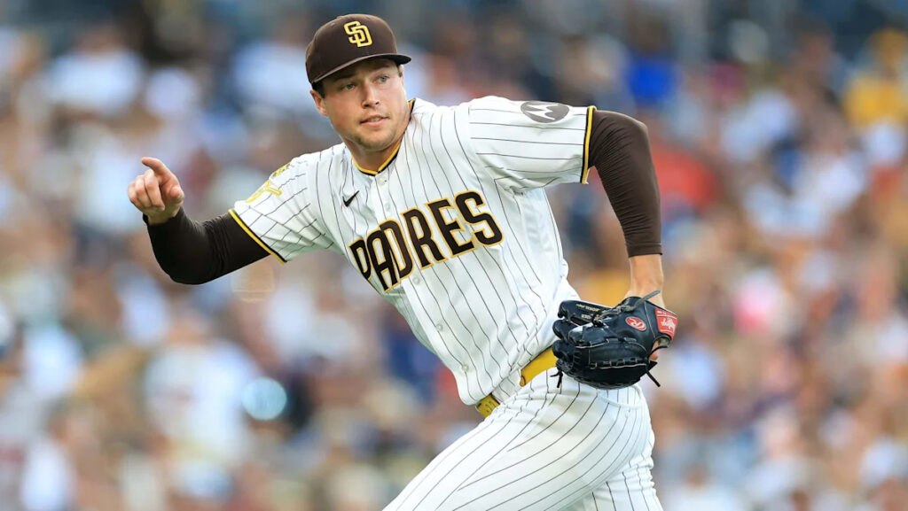 Yankees Named Offseason Trade Suitor for Superstar Closer