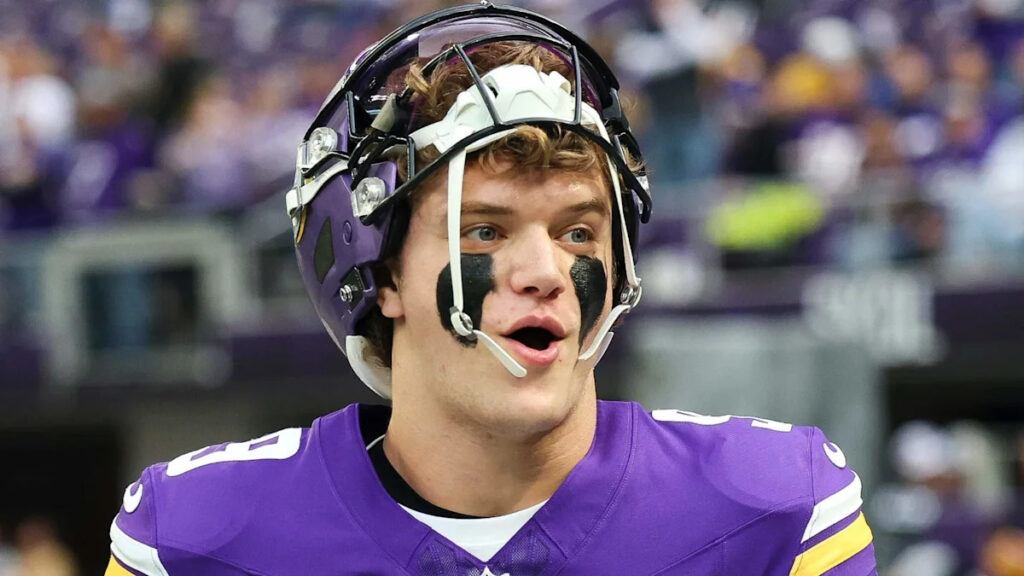 Vikings Insider Gives Big J.J. McCarthy Update Before Broncos Game