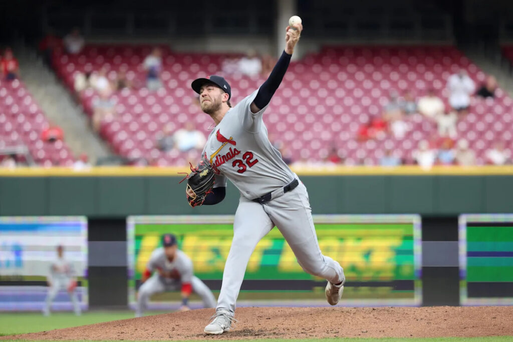 St. Louis Cardinals Late Blunders Help Cincinnati Reds Win Wednesday