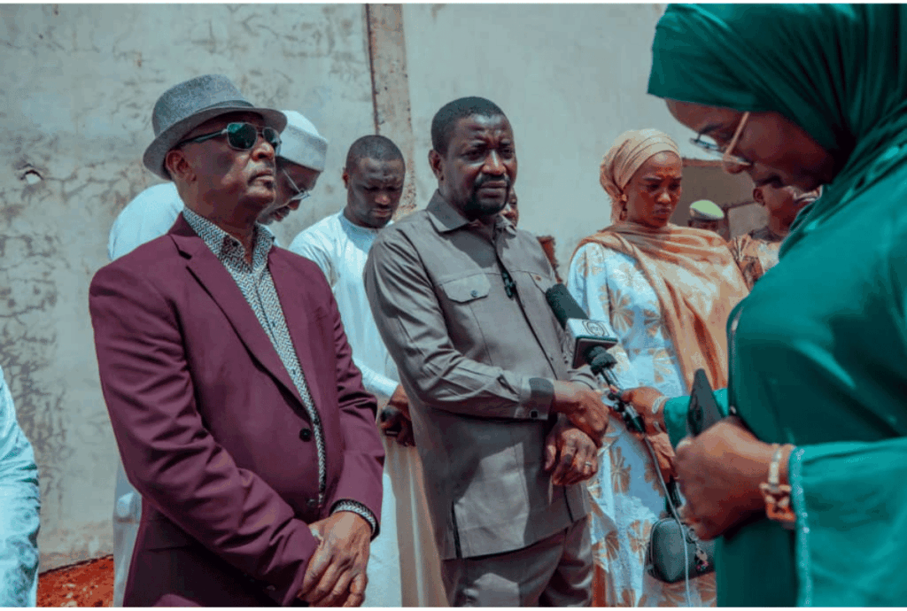 Niger Advances Construction of Local Electronics Plant for Smartphones, Computers and Tablets