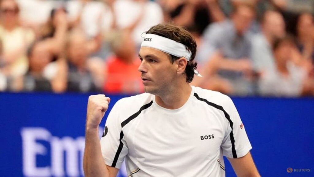 Fritz beats young compatriot Blanch in easy US Open start