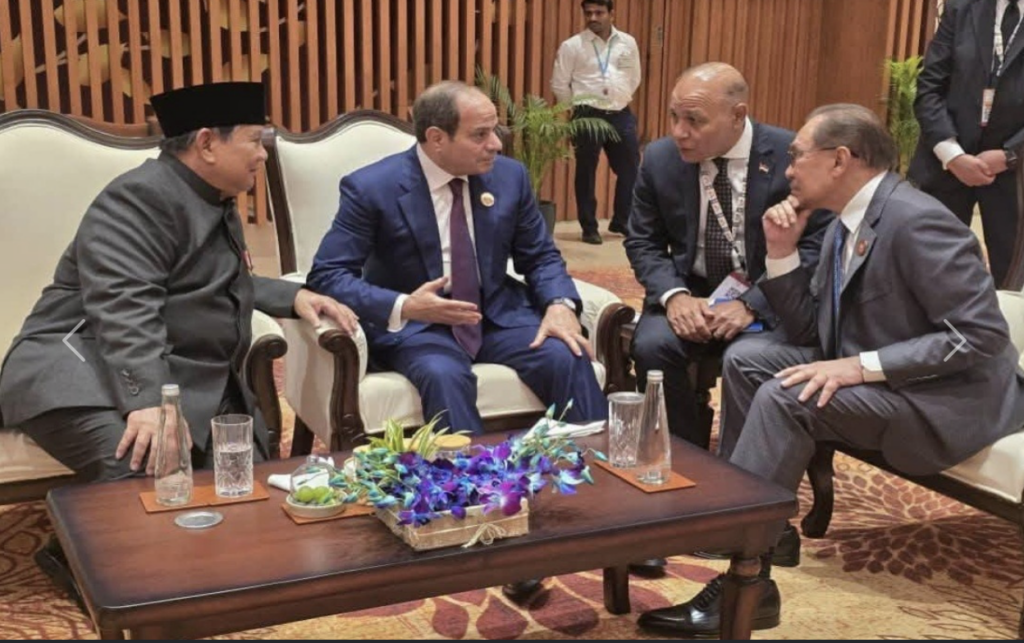 Anwar Discusses Gaza Conflict, Tensions in West Asia With BRICS Leaders