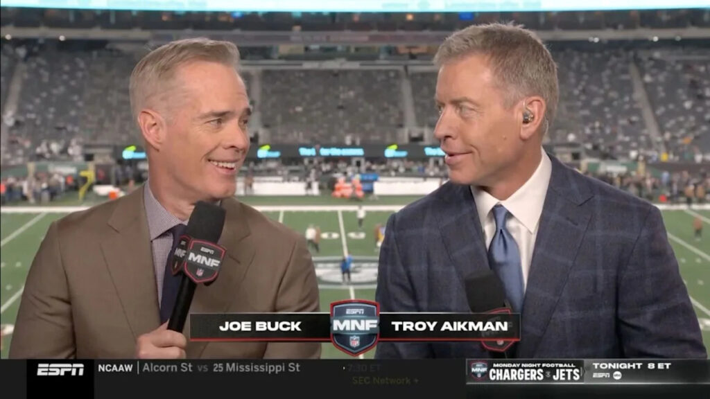 Joe Buck ‘hopeful’ Troy Aikman stays at ESPN