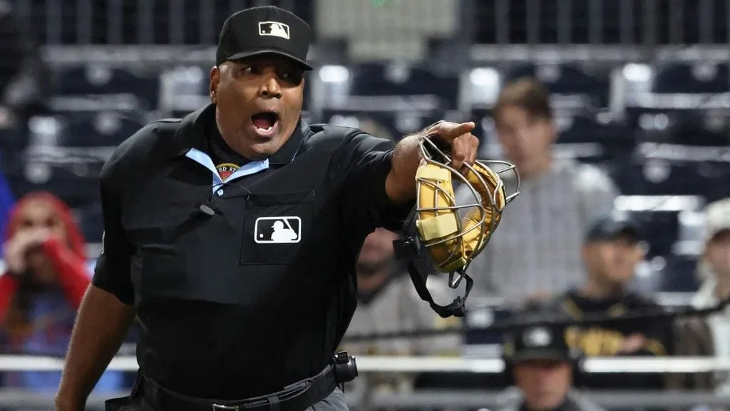 Why Laz Diaz’s Retirement Provides a Powerful Lesson for Sports Radio Veterans