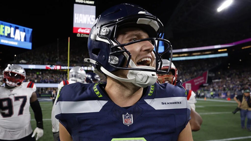 Seahawks news: Drew Lock speaks up on unexpected night amid Sam Darnold injury