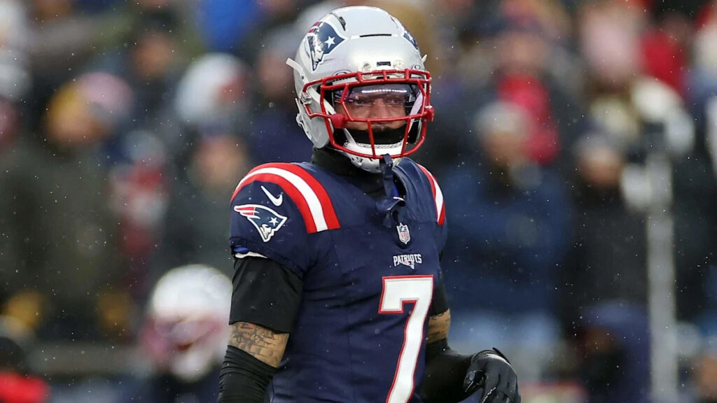 Patriots Rule Out Starting Defensive Back for Steelers Clash