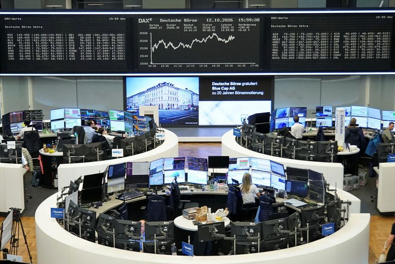 European shares fall as global tech rout hits risk appetite