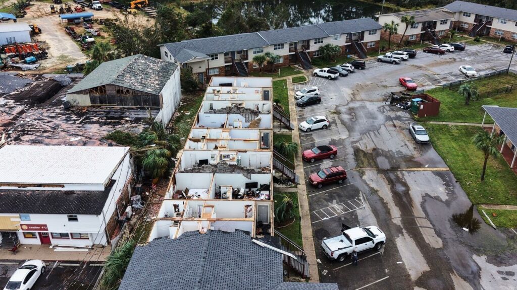 Gov. DeSantis gives new Isaias recovery update as crews clear roads, businesses get aid