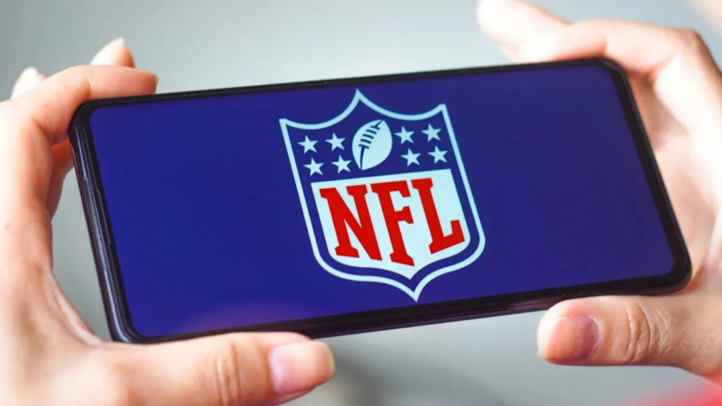 NFL fans blast officials for making Sunday Night Football “unwatchable”